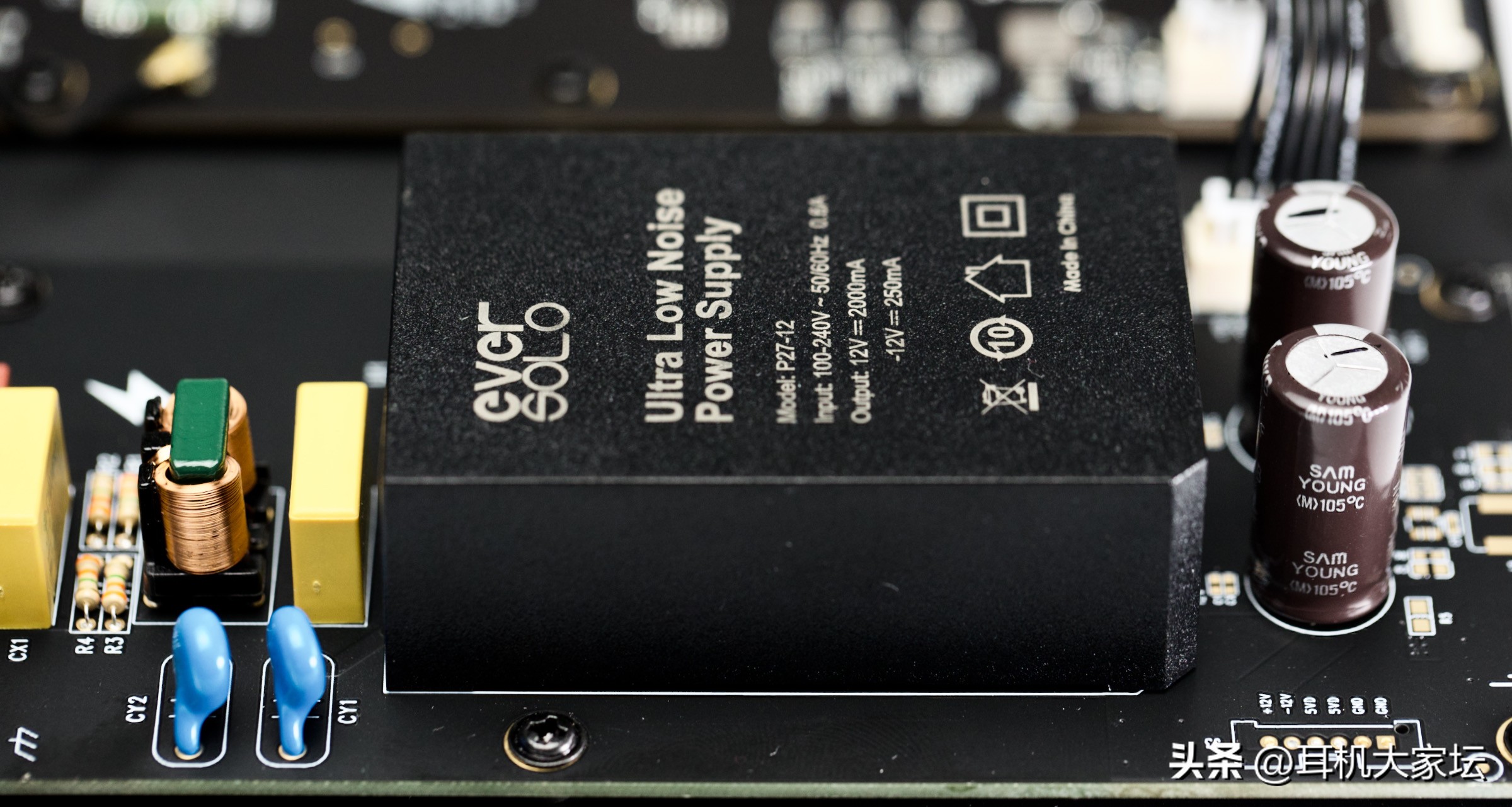 精工细作：旗舰级ES9038Pro解码耳放一体机EverSoloDAC-Z8