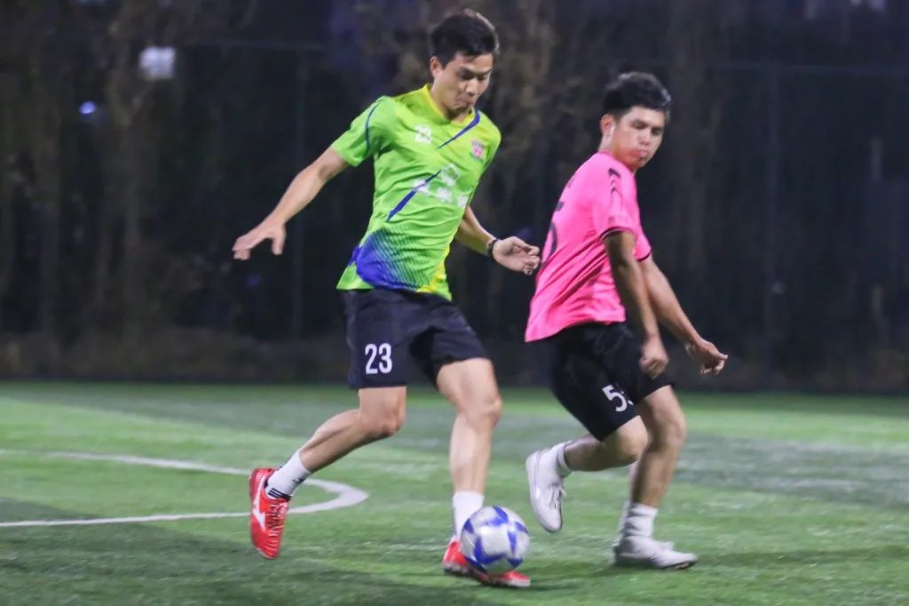 一起足球一起公益,一起为中国足球添砖加瓦