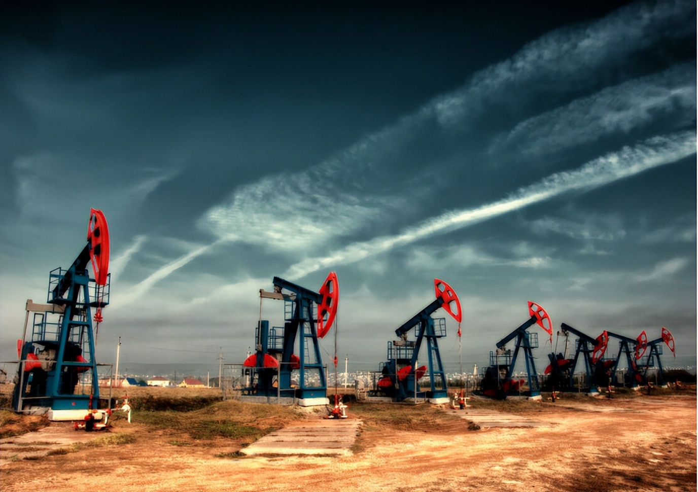 俄罗斯原油便宜为什么不多买点,俄罗斯原油为何那么便宜