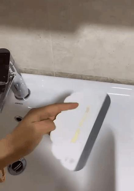 卫生间墙壁水垢清洁小妙招,卫生间水垢霉斑清洁剂