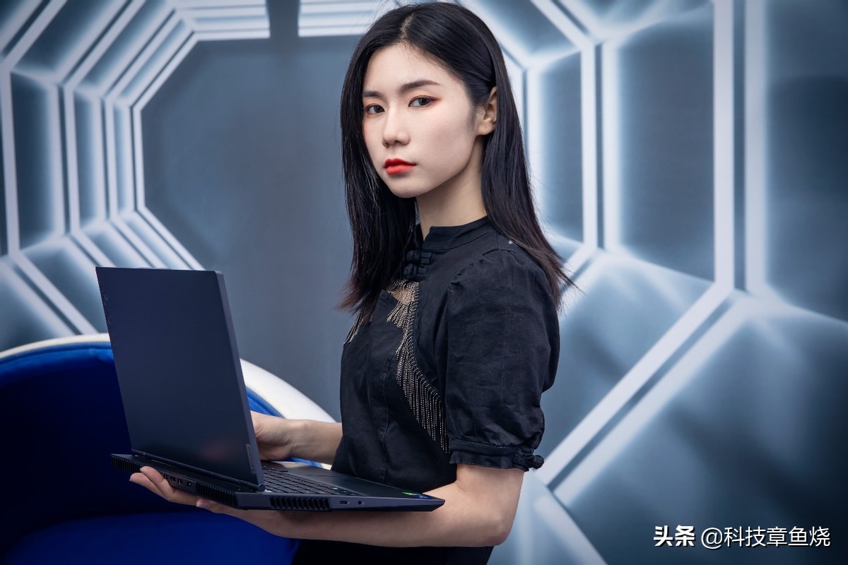 崭新拯救者y7000,二手笔记本拯救者y7000多少钱