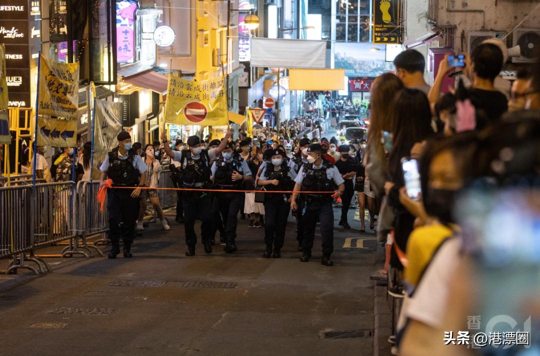 香港人挤爆深圳最爱去的地方,香港最挤的地方