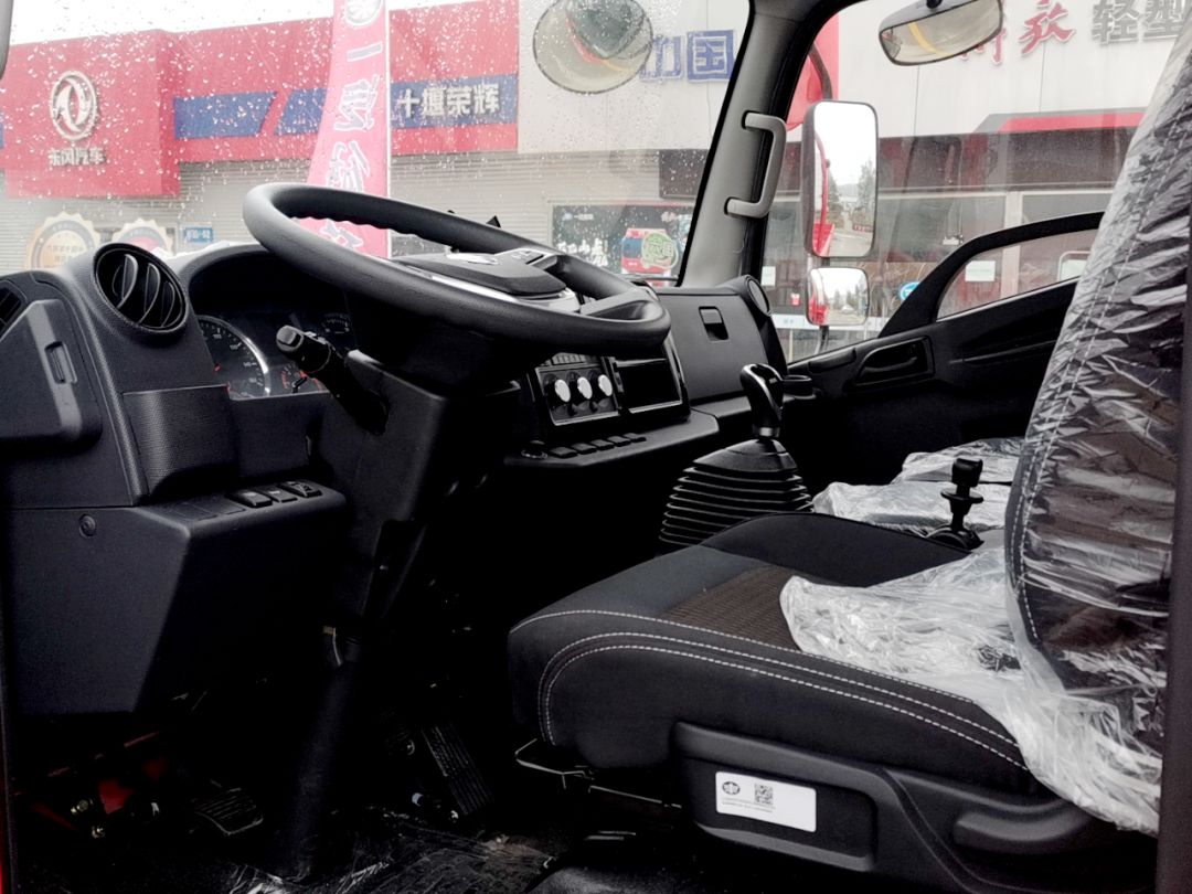 十堰龙信国际汽车城东风小康,十堰龙信国际汽车城二手车过户