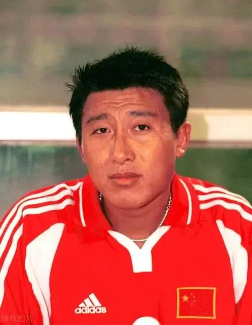 帮助中国打进世界杯的守门员,2002年带领中国足球队进入世界杯