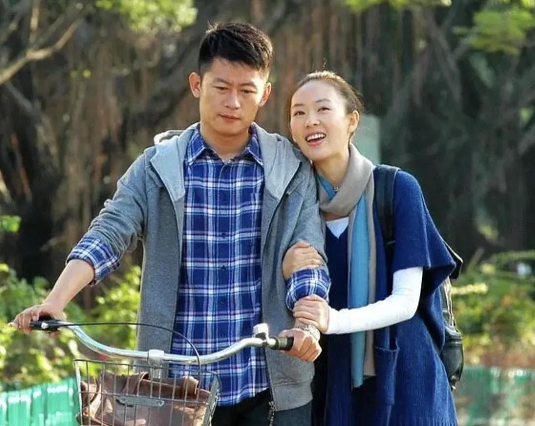 演员李健年轻视频,李健演员帅照