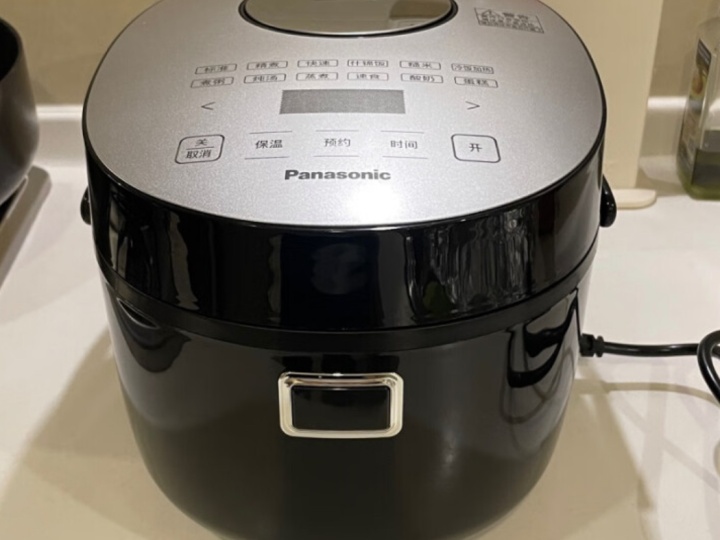 电饭煲怎么样挑选才实惠好用,如何挑选电饭煲的最好方法