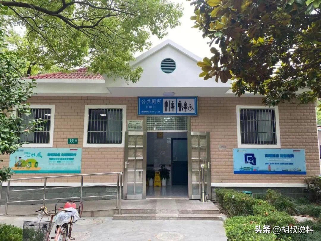 王健林被采访负债视频,王健林之子王思聪现在的情况如何