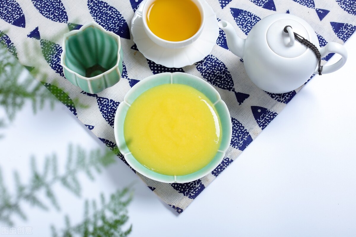 蜂王浆的正确吃法和禁忌,蜂王浆的作用及功效禁忌有哪些