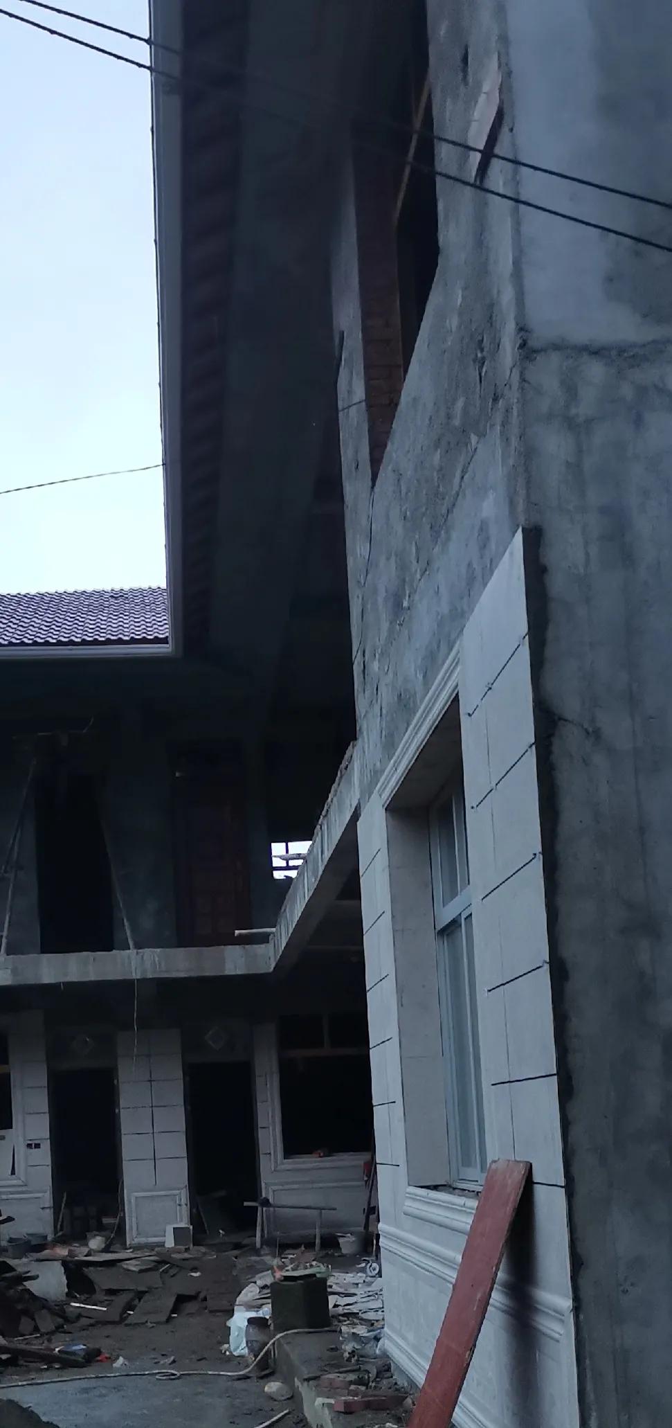 外墙瓷砖怎样贴才不会掉落,房屋装修引起外墙瓷砖掉落谁负责