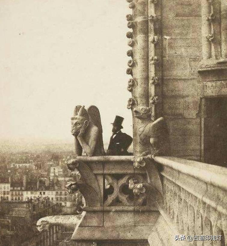 21张真实又罕见的老照片，阴毛假发工作者，我怀疑他用错地方了3