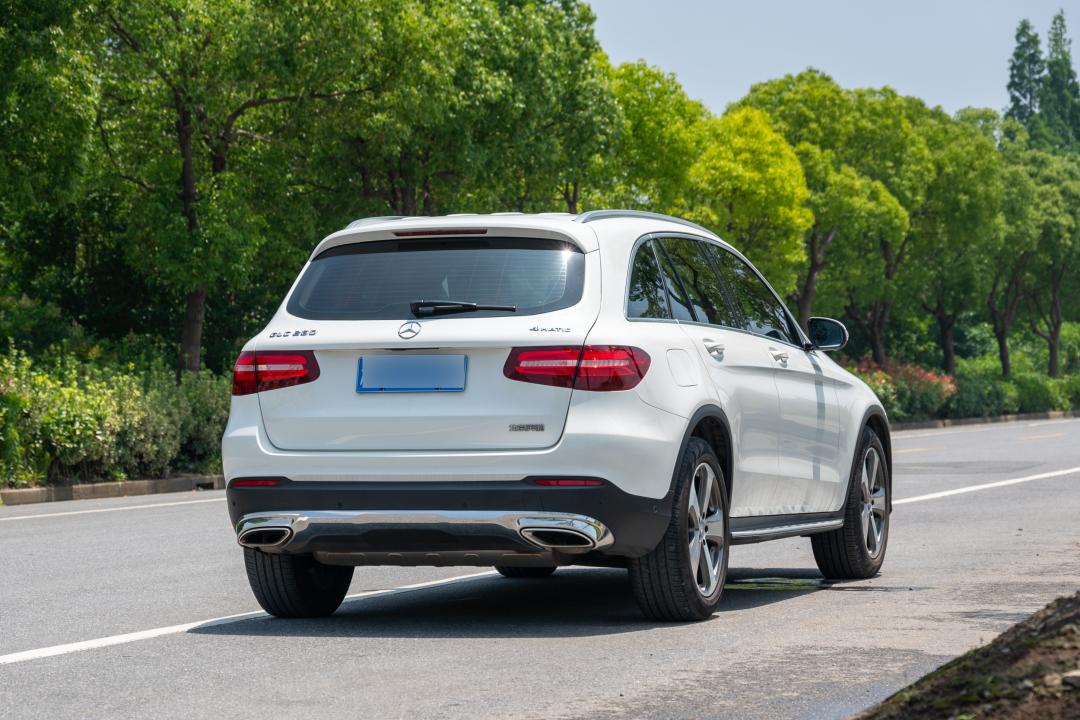 二手奔驰glc260保值率怎样,二手奔驰glc260值不值得买