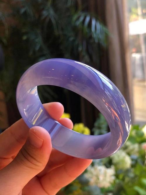 紫罗兰鉴别翡翠最简单的方法,紫罗兰翡翠的鉴定方法