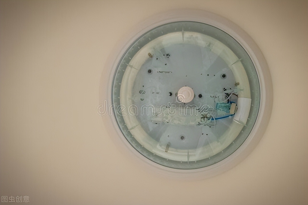 吸顶灯灯管坏了需要换镇流器吗,吸顶灯镇流器坏了换led灯