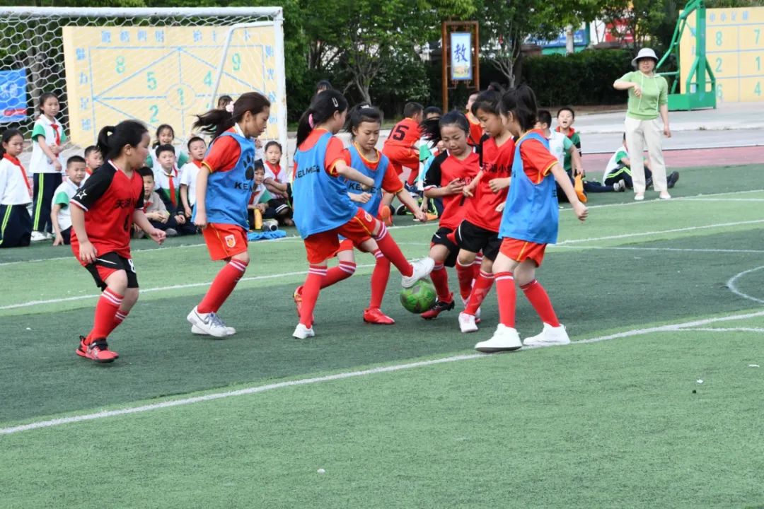 余庆县第一小学,余庆县一年级小学生