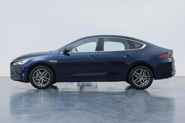 比亚迪秦和速腾的驾驶感受区别,比亚迪秦用户真实感受