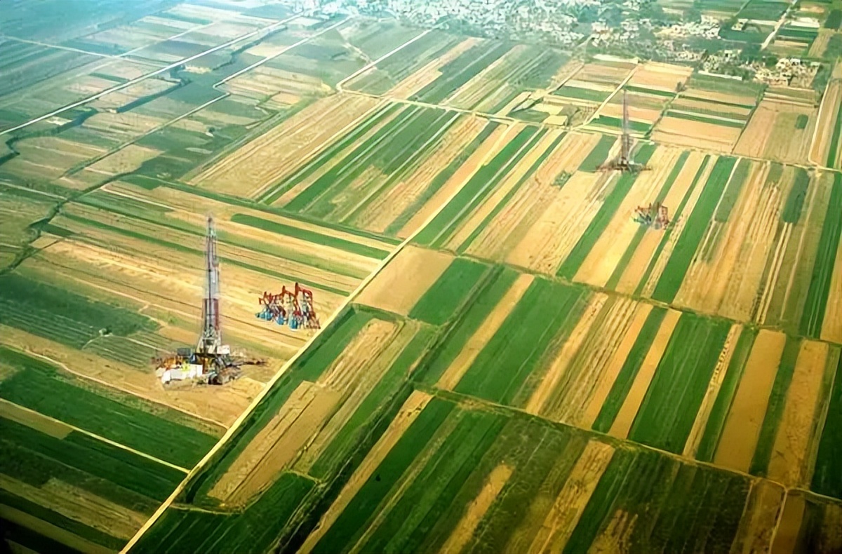 去甘肃旅游最值得去的十大景点 (甘肃16个最值得去的旅游景点)