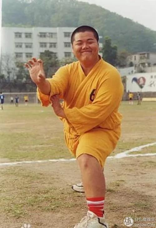 少林足球周星驰抢钱,周星驰林子聪少林足球