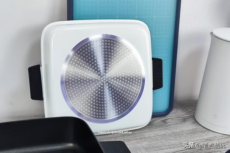 知吾煮电磁炉评测,猛火电磁炉薄款