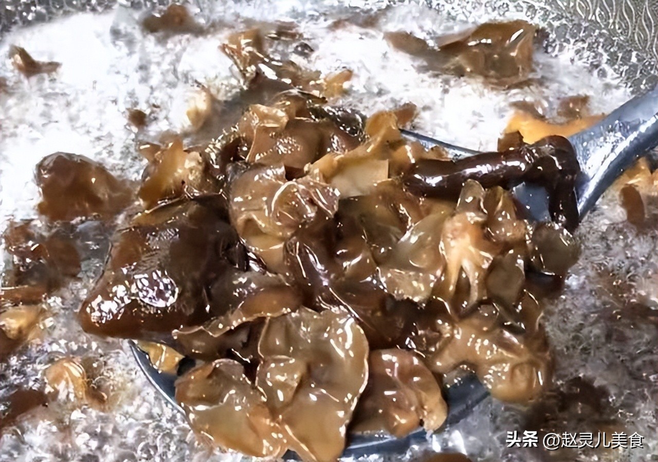 年纪大了要养骨要吃八样食物,年过50一定要认识这四个字