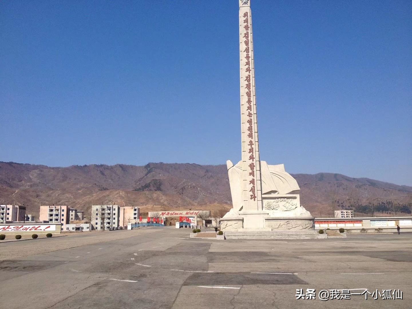 我在朝鲜当地的商店里买烟《我从非洲安哥拉到朝鲜86》