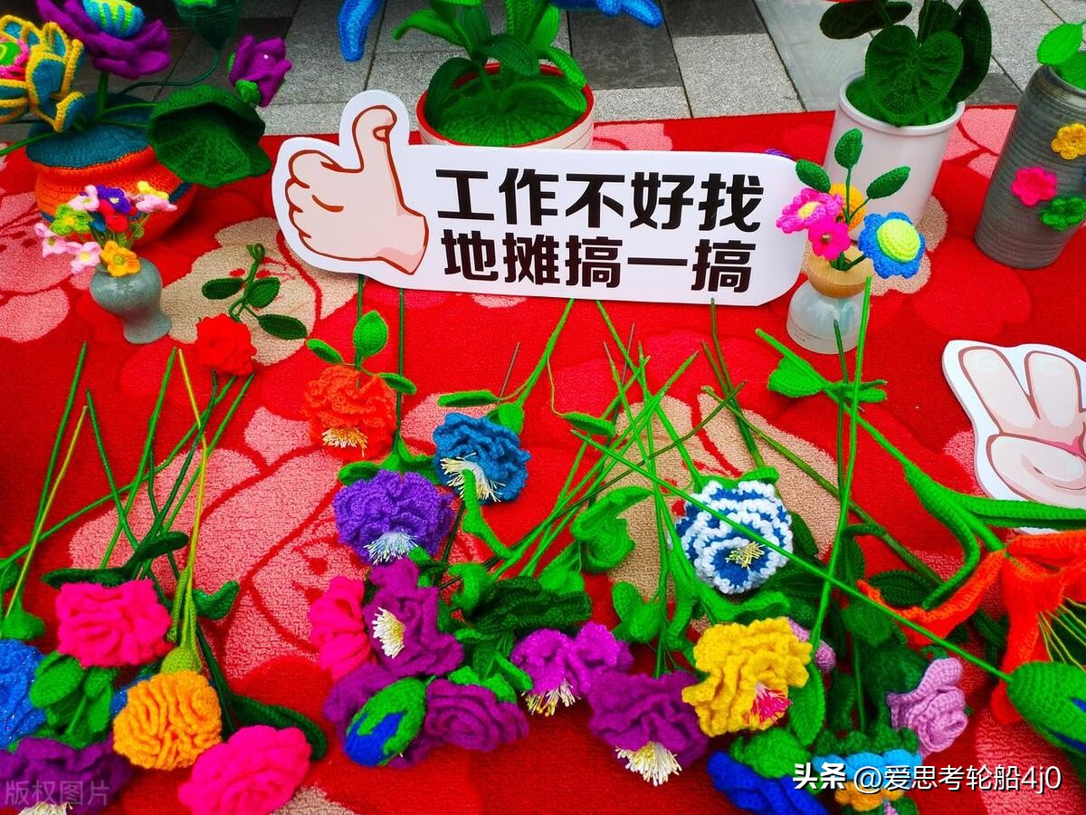 摆摊卖玩具一个月挣多少钱,摆摊卖玩具一年能挣多少钱