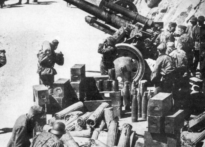 足球场上的政治：18年，奥地利前锋一句脏话，引燃“巴尔干战火”