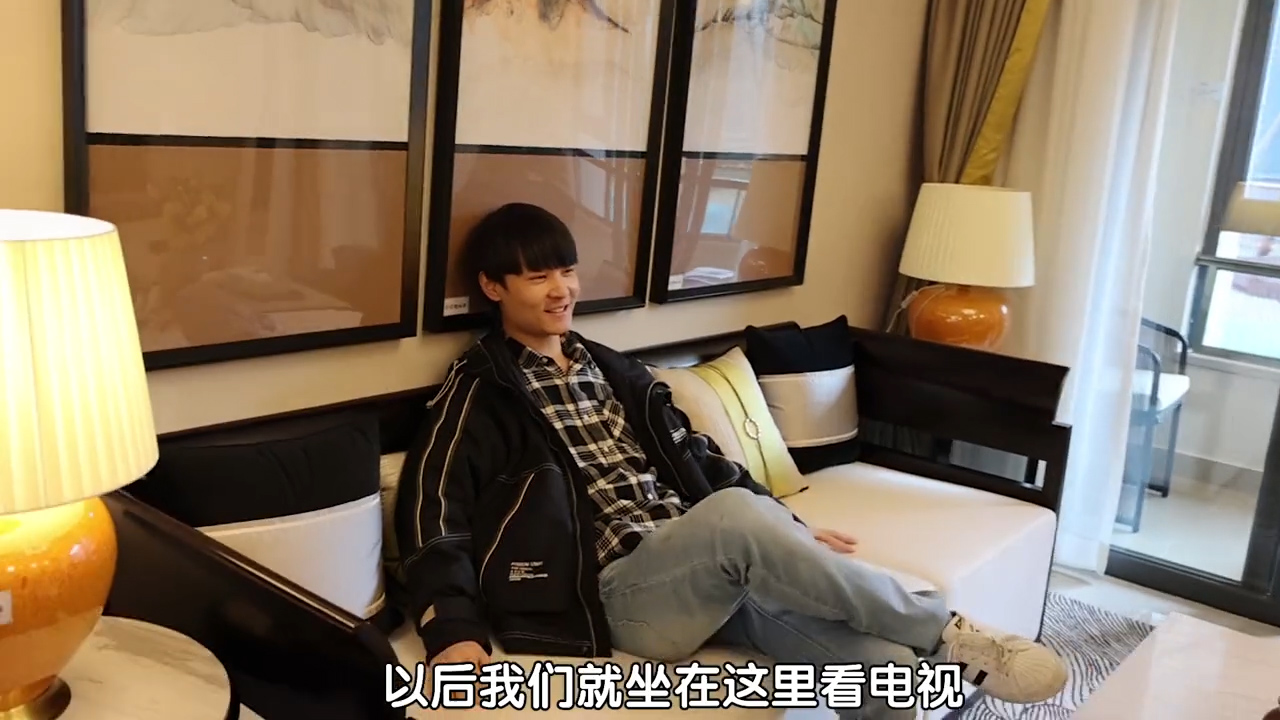 三年逆袭亿万富翁,农村小伙靠200元逆袭亿万富豪