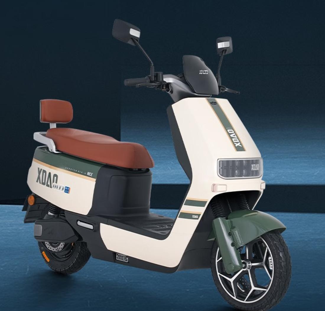 雅迪电动车和小刀电动车哪个更好,雅迪电动车与小刀电动车性能比较