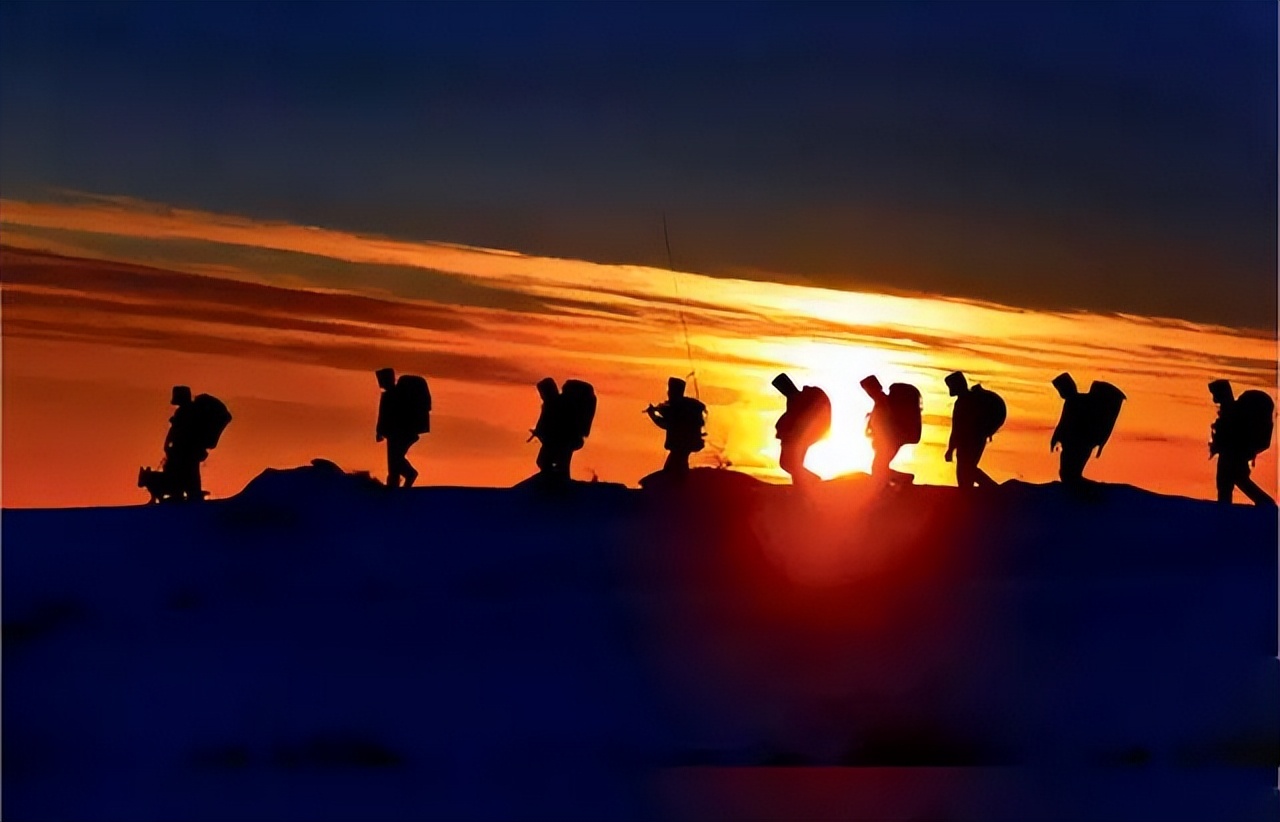 就该这么干：军官安置100%进机关，士兵退役100%事业编！