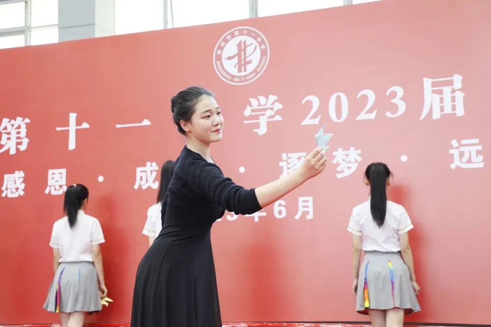 鎰熸仼鎴愰暱鏀鹃姊︽兂姣曚笟姹囨紨,鎰熸仼鎴愰暱姣曚笟鍏哥ぜ鑺傜洰