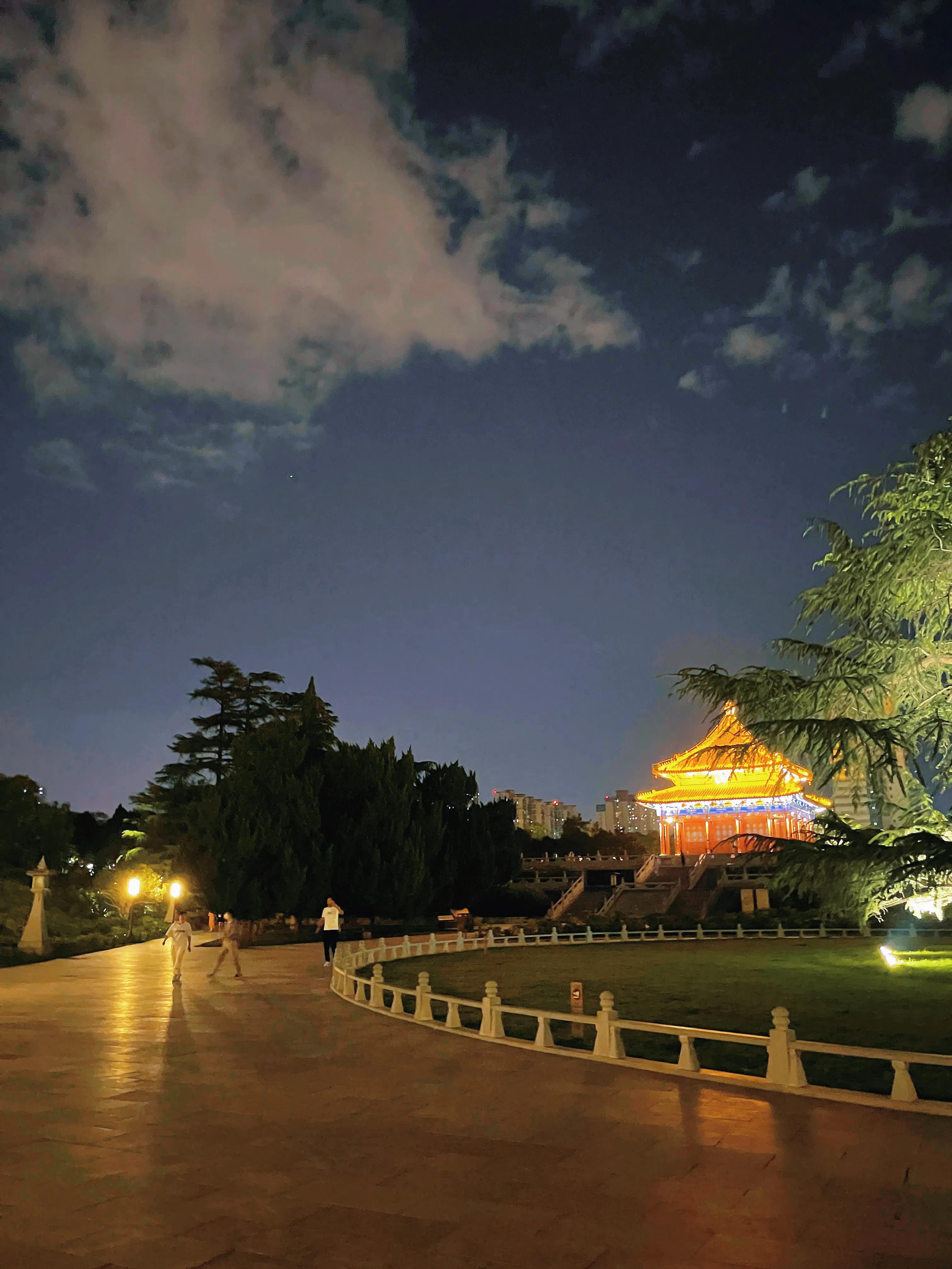 兴庆公园长乐之声合唱团直播现场,兴庆公园大合唱