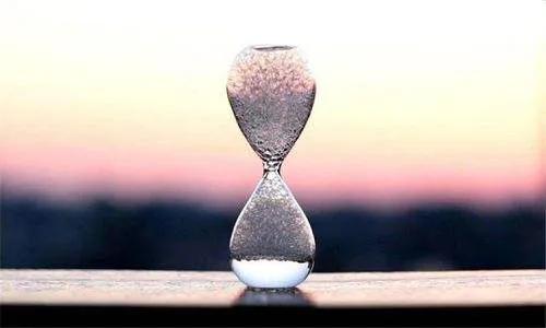 时间很宝贵我们要珍惜时间的名言,关于时间易逝珍惜时间的名言警句