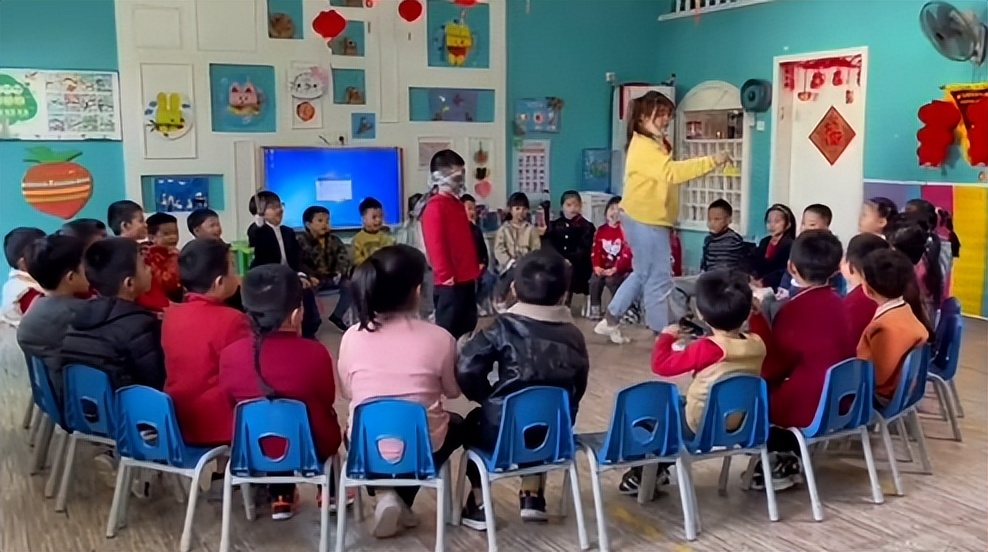 好玩的8人小游戏,有意义的小游戏活动