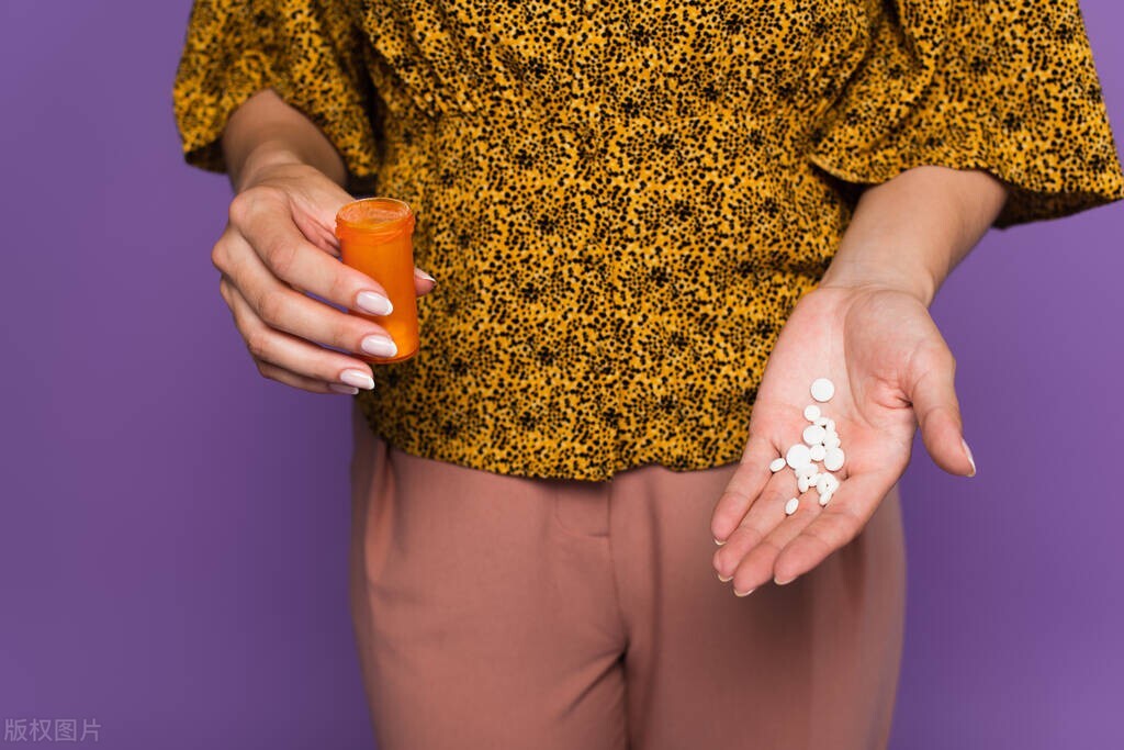 阴道炎的症状会变成宫颈炎吗,阴道炎就一定有症状吗