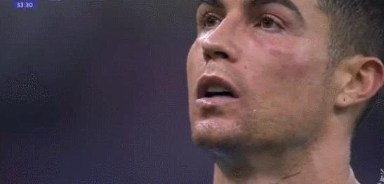 梅西进球c罗滑跪,梅西进球c罗跪滑图