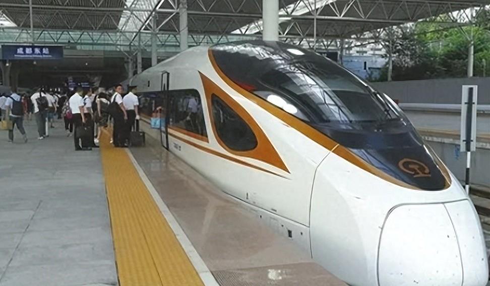 超级火车地铁站,超级地铁火车