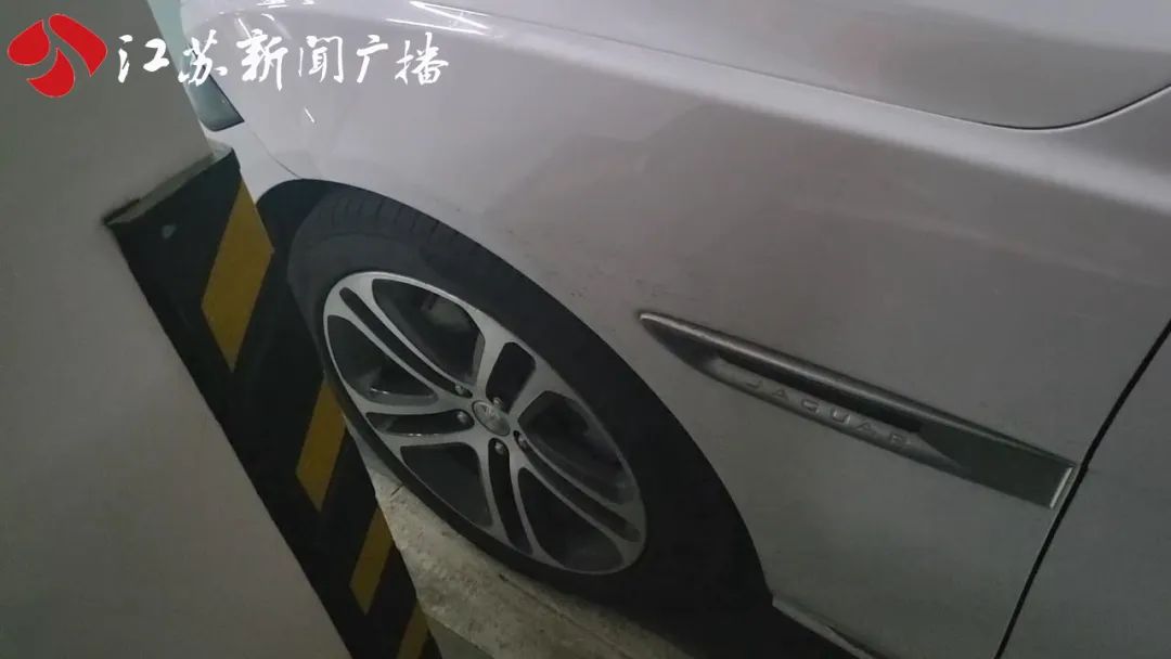 奇瑞汽车刹车嗡嗡作响,捷豹xe刹车嗒嗒异响怎么解决