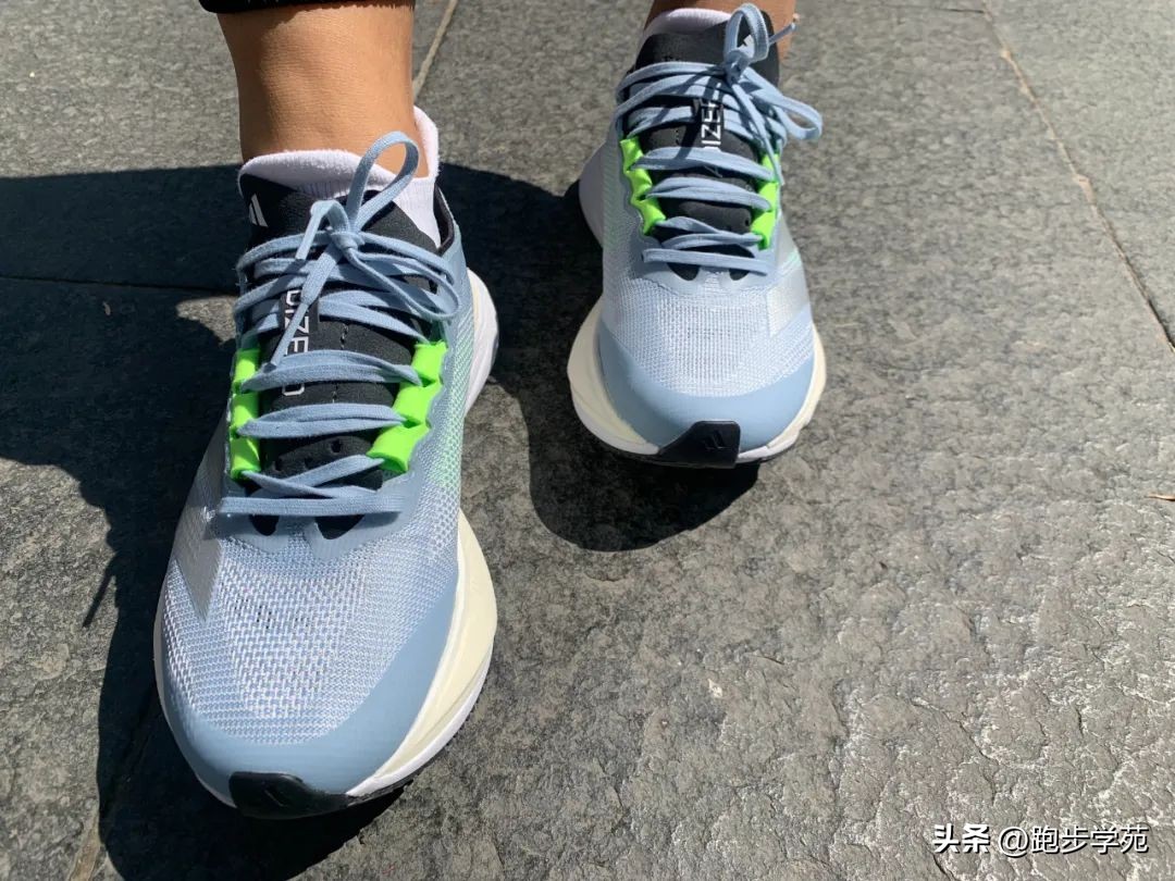 adizeroboston12耐用吗,adizeroboston12高帮和低帮测评