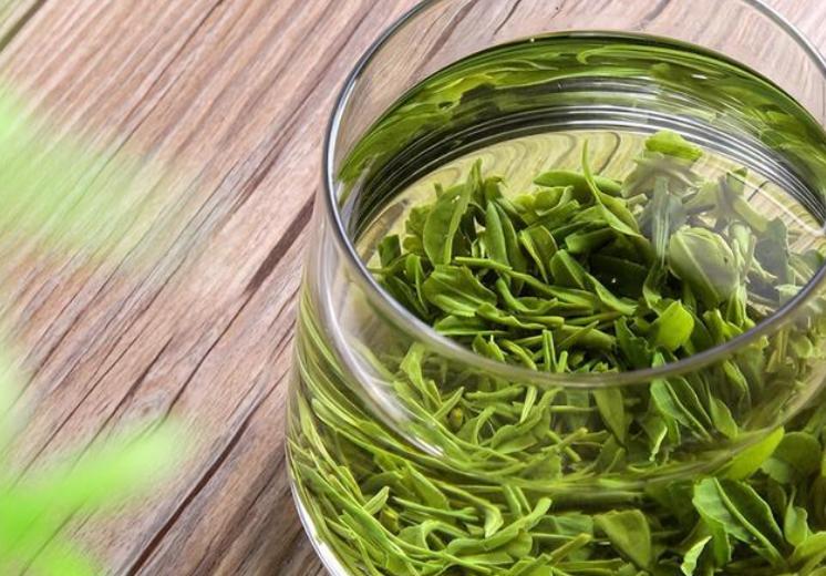 “阳”了后怎么办？不要慌，可以多喝这3款茶，润喉止渴，好处多