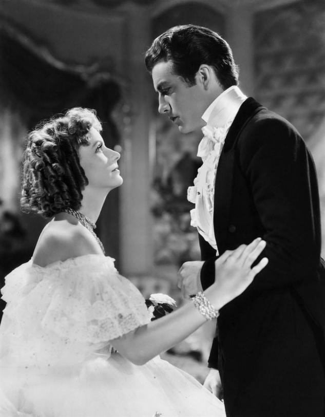 茶花女的爱情到底值不值得,茶花女为了爱付出一生