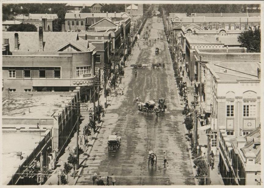 日军侵华兽行,日军当着国军的面杀俘虏