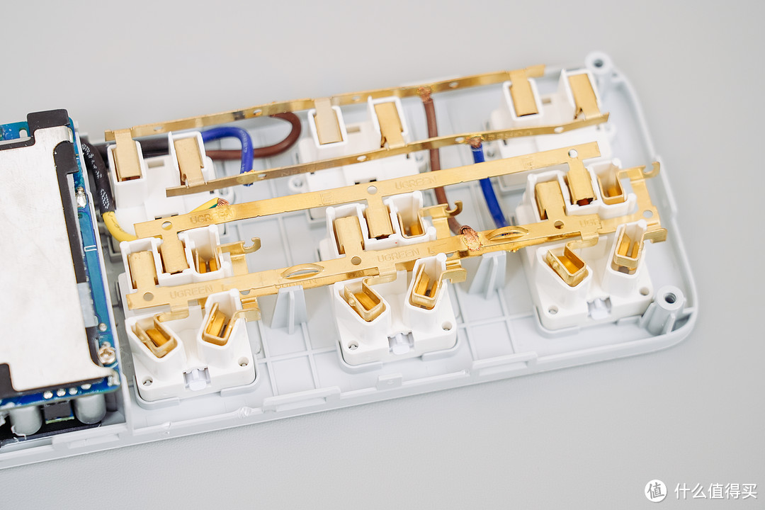 新世纪多功能防爆抗摔插座,绿联65w快充防雷插排