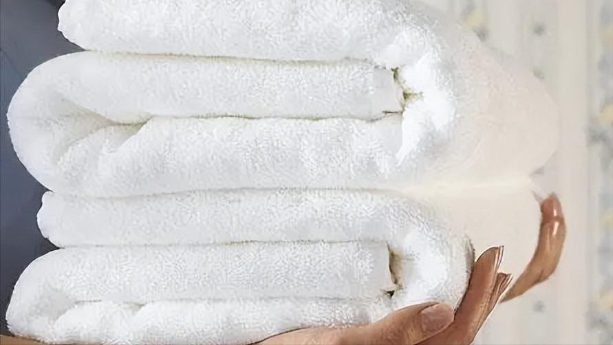 男子腹部痒,男性大量阴虱和虫卵