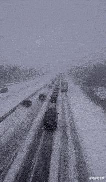 “你以为女生睡觉都是靠着男票？为你解锁更多姿势！”