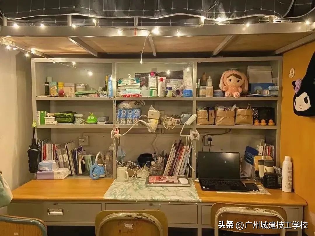 评为优秀学校喜报,我校荣获先进单位