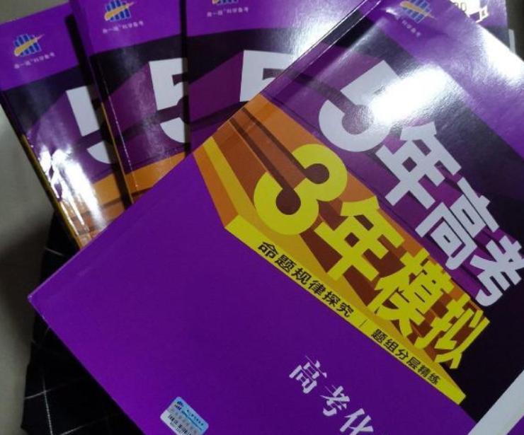 2013年，女孩称自己高考586分，再次查询却发现，只剩下了364分
