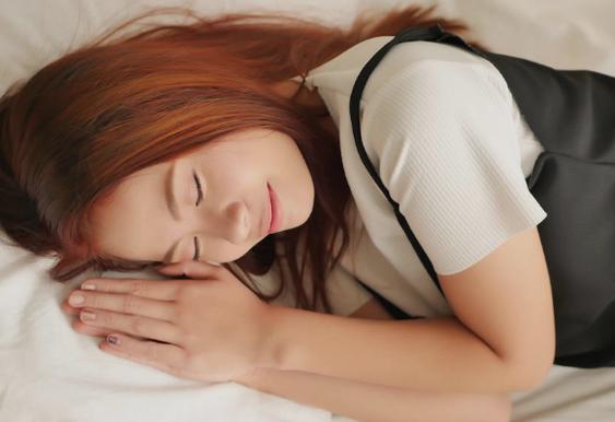 没有怀孕但分泌乳汁是什么病,中年女性没怀孕有乳汁怎么回事