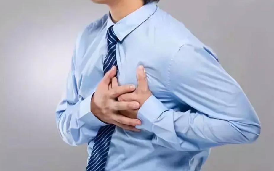 给心梗老人急救手指放血,心梗和脑梗时扎手指头放血管用