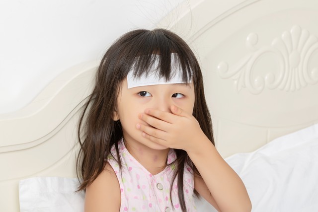 小孩反复感冒是什么原因,小孩反复感冒警惕什么病