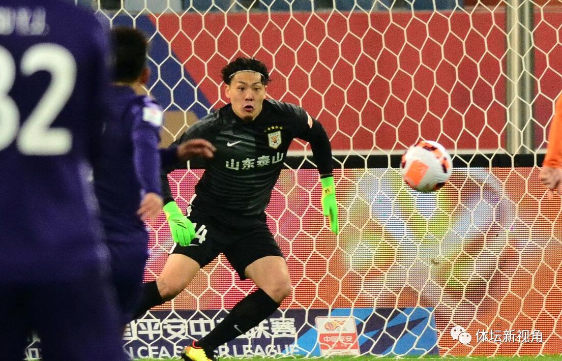 冠军主力门神王大雷请冷静！球队三场狂轰10球，关键一环埋下隐患